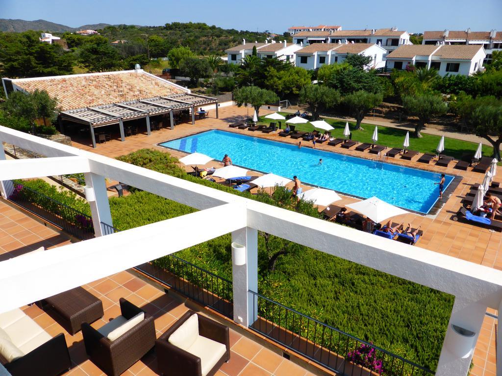 Hotel Sol Ixent - Adults Only Cadaques Bagian luar foto
