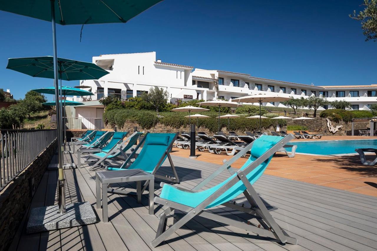 Hotel Sol Ixent - Adults Only Cadaques Bagian luar foto