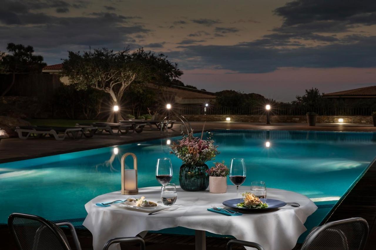 Hotel Sol Ixent - Adults Only Cadaques Bagian luar foto