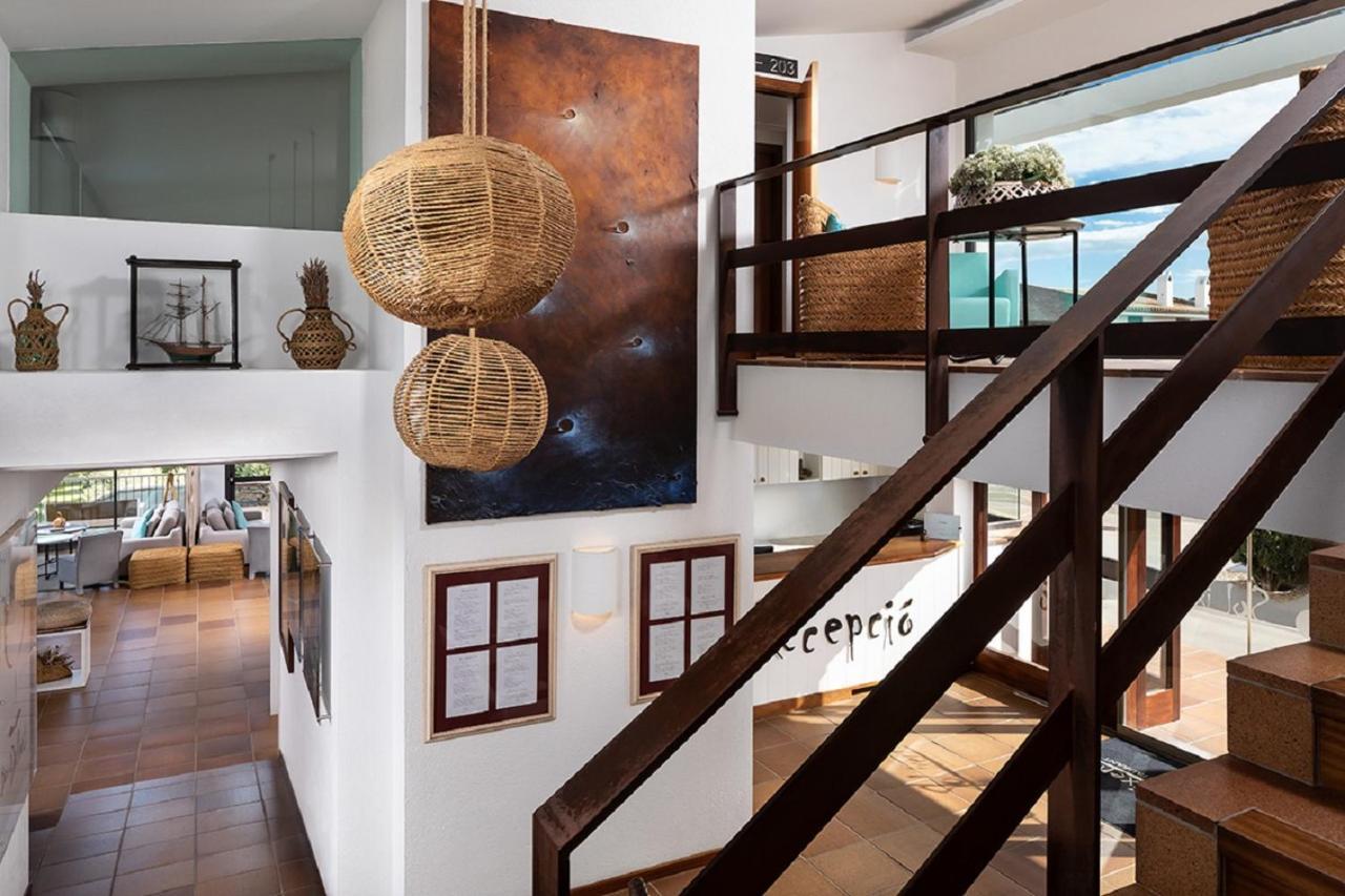 Hotel Sol Ixent - Adults Only Cadaques Bagian luar foto