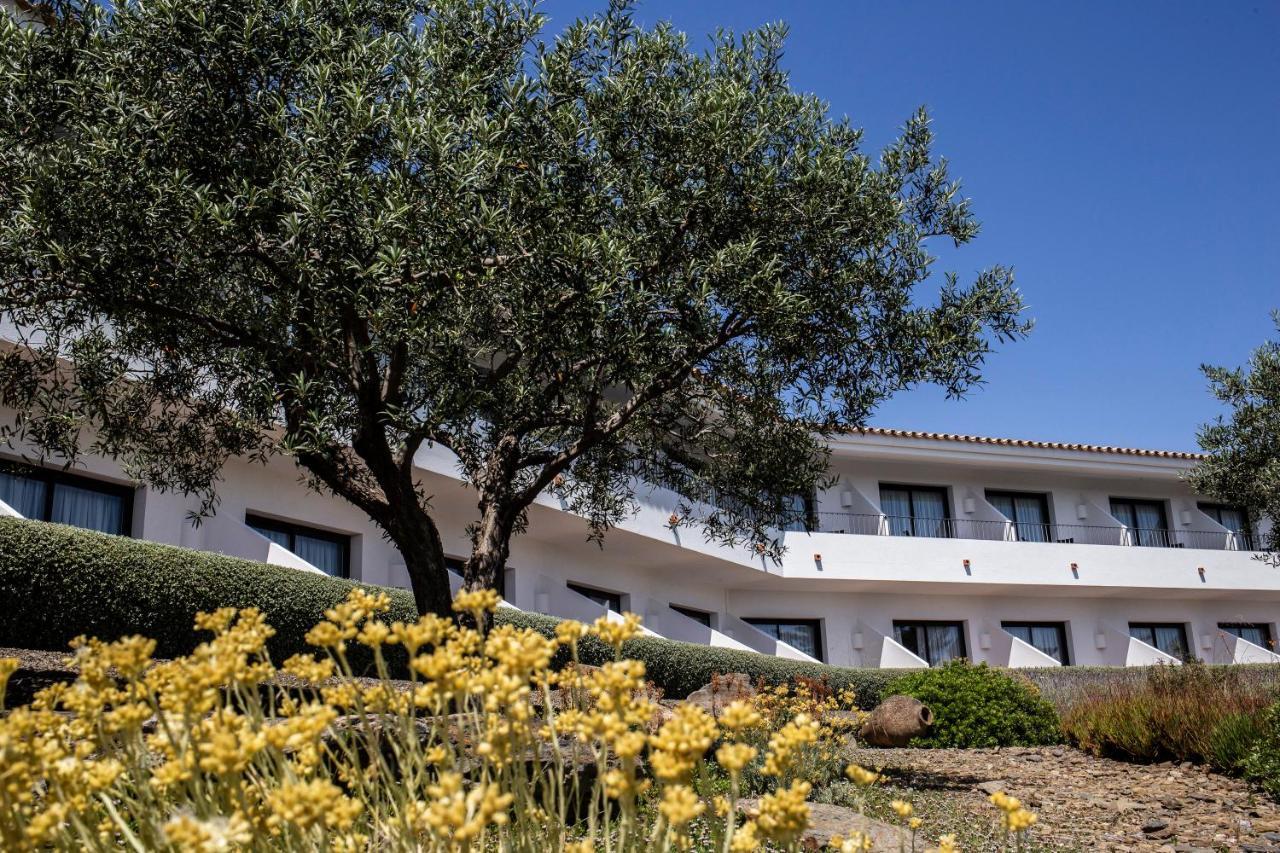 Hotel Sol Ixent - Adults Only Cadaques Bagian luar foto